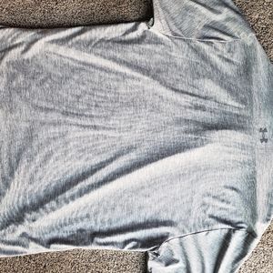 Under Armour L short sleeve polo